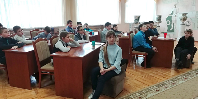 «Морское турне по книжной стране»