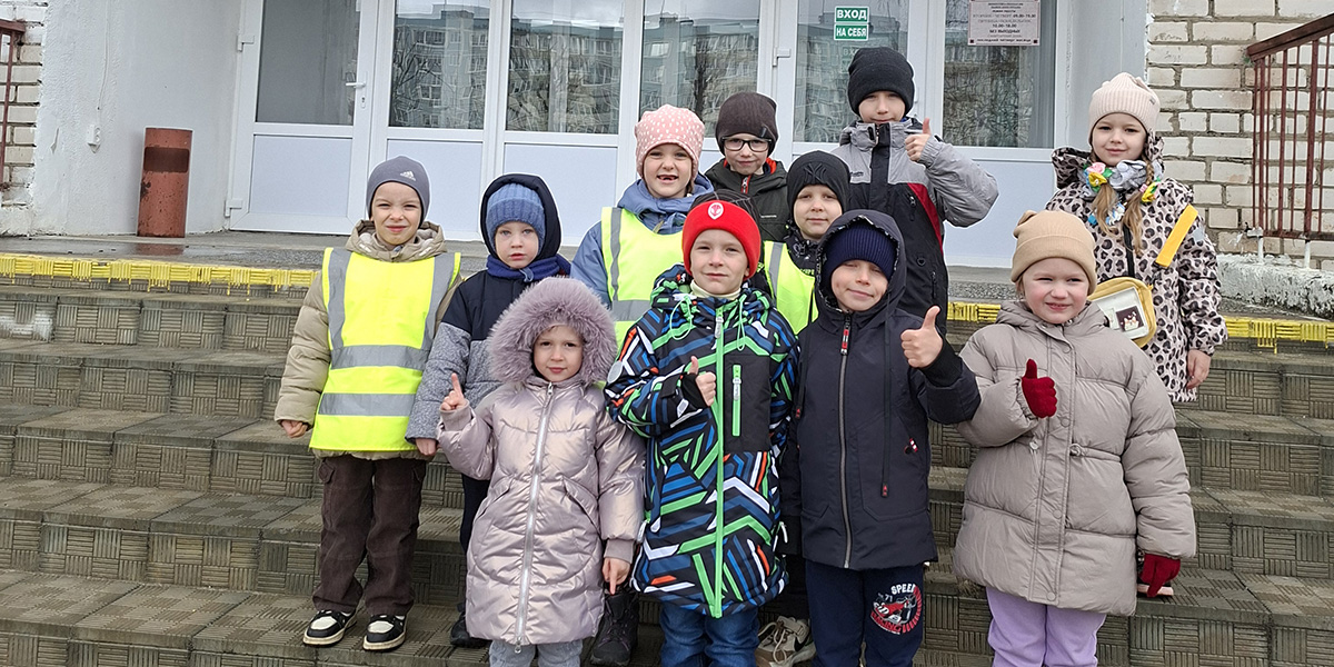 Экскурсия в библиотеку